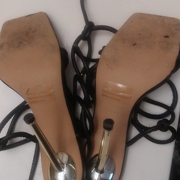 Heels with stelleto 3" gold . Lace up how ever u want.. Like new!!! - Picture 3 of 4